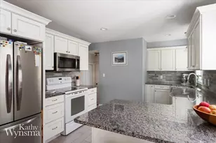 2604 Richards Dr SE, East Grand Rapids, MI 49506 - Photo 31