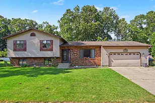1452 Adams Ave, Muskegon, MI 49442 - Photo 1