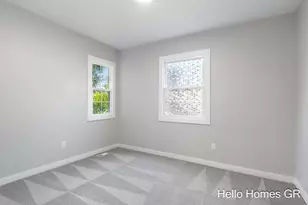 39 Fair St SE, Grand Rapids, MI 49507 - Photo 13
