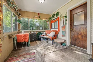 2067 Riverbank Ave NE, Grand Rapids, MI 49525 - Photo 7