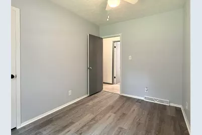 30417 Us-12, Niles, MI 49120 - Photo 9