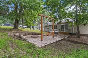 1720 Cargill St NW, Grand Rapids, MI 49544 - Photo 3