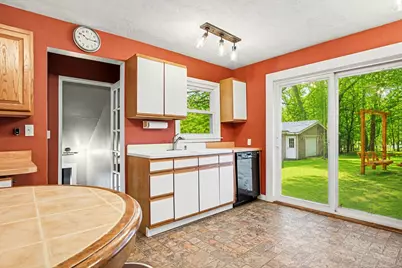 1720 Cargill Street NW, Grand Rapids, MI 49544 - Photo 13