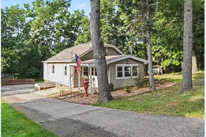 1720 Cargill Street NW, Grand Rapids, MI 49544 - Photo 1