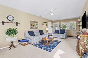 28783 Sarabyn St, Dowagiac, MI 49047 - Photo 5