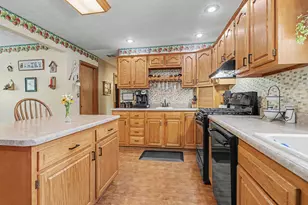 28783 Sarabyn St, Dowagiac, MI 49047 - Photo 9