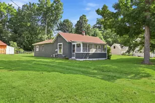 221 E Colfax St, Hastings, MI 49058 - Photo 1