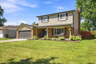 33929 Timmy Dr, Sterling Heights, MI 48310 - Photo 3