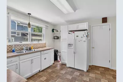 1017 Woodbridge Street, Jackson, MI 49203 - Photo 17