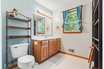 1330 S Griffin Street, Grand Haven, MI 49417 - Photo 23