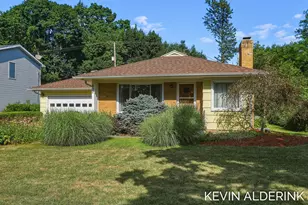 627 Hall Blvd, Mason, MI 48854 - Photo 37