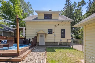 2246 Harding Avenue, Muskegon, MI 49441 - Photo 17