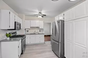 2246 Harding Ave, Muskegon, MI 49441 - Photo 9