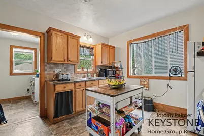 128 Dale Street NE, Grand Rapids, MI 49505 - Photo 11
