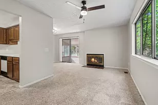 723 Charlemagne Blvd, Battle Creek, MI 49017 - Photo 3