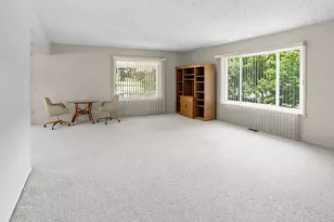 780 N Hadley Rd, Ortonville, MI 48462 - Photo 9