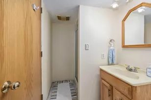 2442 De Laat Ave SW, Wyoming, MI 49519 - Photo 21