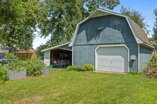 2442 De Laat Ave SW, Wyoming, MI 49519 - Photo 29