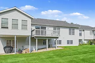 11286 Blue Heron Pkwy, Holland, MI 49424 - Photo 29