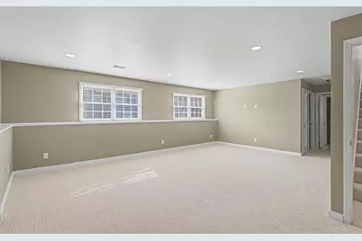 11286 Blue Heron Parkway #24, Holland, MI 49424 - Photo 15