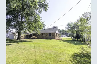 55132 M 51 N, Dowagiac, MI 49047 - Photo 3