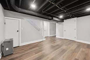 3729 Grape Ave NE, Grand Rapids, MI 49525 - Photo 17