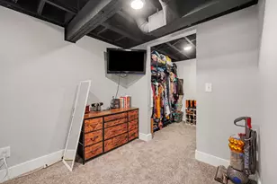 3729 Grape Ave NE, Grand Rapids, MI 49525 - Photo 19