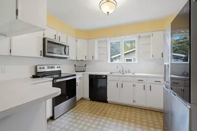 3350 Maple Lane, Saint Joseph, MI 49085 - Photo 9