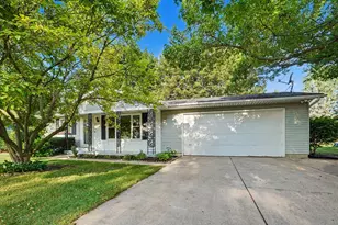 5800 Newhaven Dr, Portage, MI 49024 - Photo 3