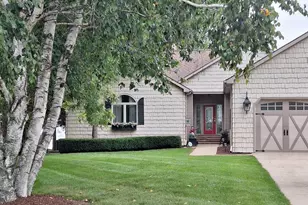 4240 Dawn Dr, Hillsdale, MI 49242 - Photo 3