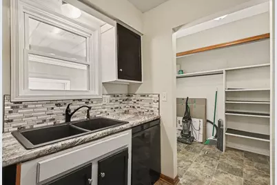 3962 Monte Carlo Court SE #9, Kentwood, MI 49512 - Photo 9