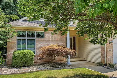 3015 S Wood Dale Drive, Jackson, MI 49203 - Photo 3