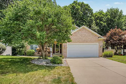 3015 S Wood Dale Drive, Jackson, MI 49203 - Photo 1