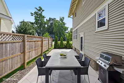 533 E Central Avenue, Zeeland, MI 49464 - Photo 33