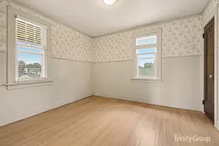 533 E Central Ave, Zeeland, MI 49464 - Photo 17