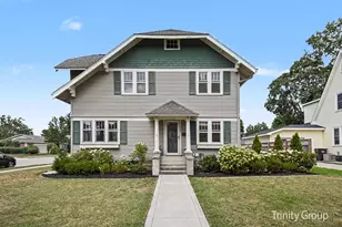 533 E Central Ave, Zeeland, MI 49464 - Photo 3