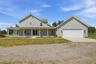 72820 Russ Rd, Richmond, MI 48062 - Photo 3