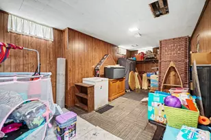 415 Surby Ave, Battle Creek, MI 49015 - Photo 9