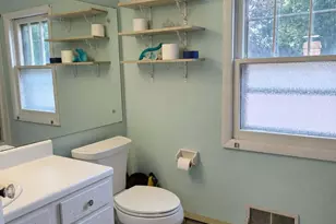 415 Surby Ave, Battle Creek, MI 49015 - Photo 7
