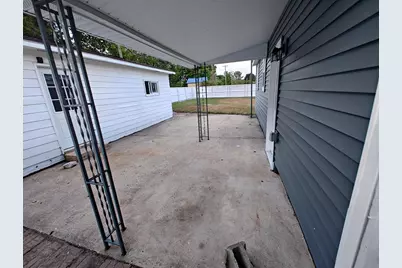 301 E Angel Avenue, Barryton, MI 49305 - Photo 7