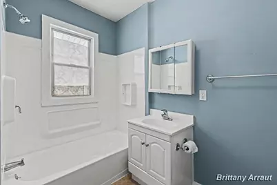904 Riverview Avenue, Lansing, MI 48915 - Photo 13