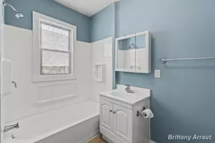 904 Riverview Ave, Lansing, MI 48915 - Photo 13