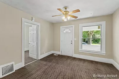 904 Riverview Avenue, Lansing, MI 48915 - Photo 7