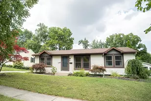 1525 Lenox Rd SE, Grand Rapids, MI 49506 - Photo 1