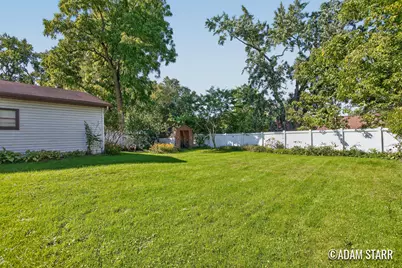 1525 Lenox Road SE, Grand Rapids, MI 49506 - Photo 39