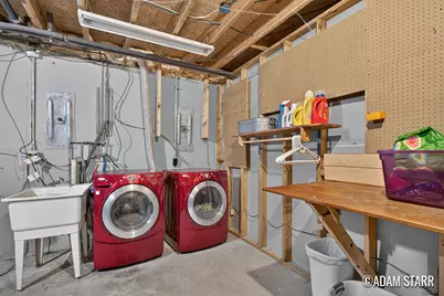 1525 Lenox Road SE, Grand Rapids, MI 49506 - Photo 29