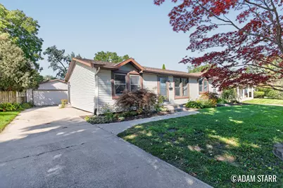 1525 Lenox Road SE, Grand Rapids, MI 49506 - Photo 5