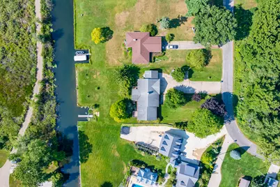 12085 W Indian Lake Drive, Vicksburg, MI 49097 - Photo 47