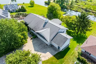 12085 W Indian Lake Dr, Vicksburg, MI 49097 - Photo 43