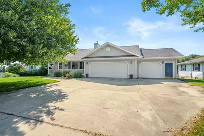 12085 W Indian Lake Drive, Vicksburg, MI 49097 - Photo 3